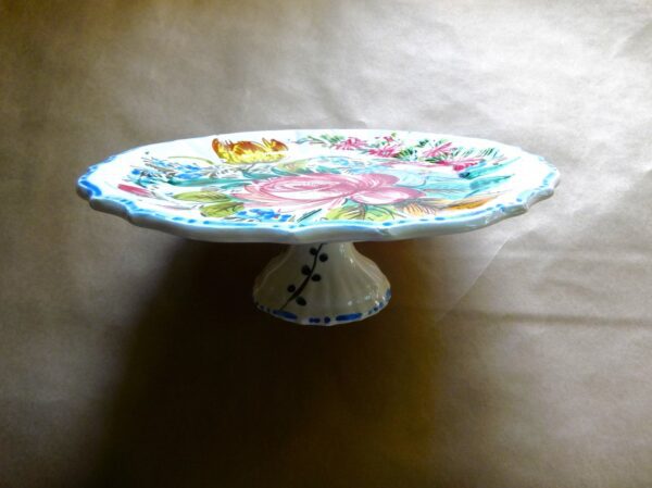 Floral Decorated Pedestal with Fanciful Scalloped Edges